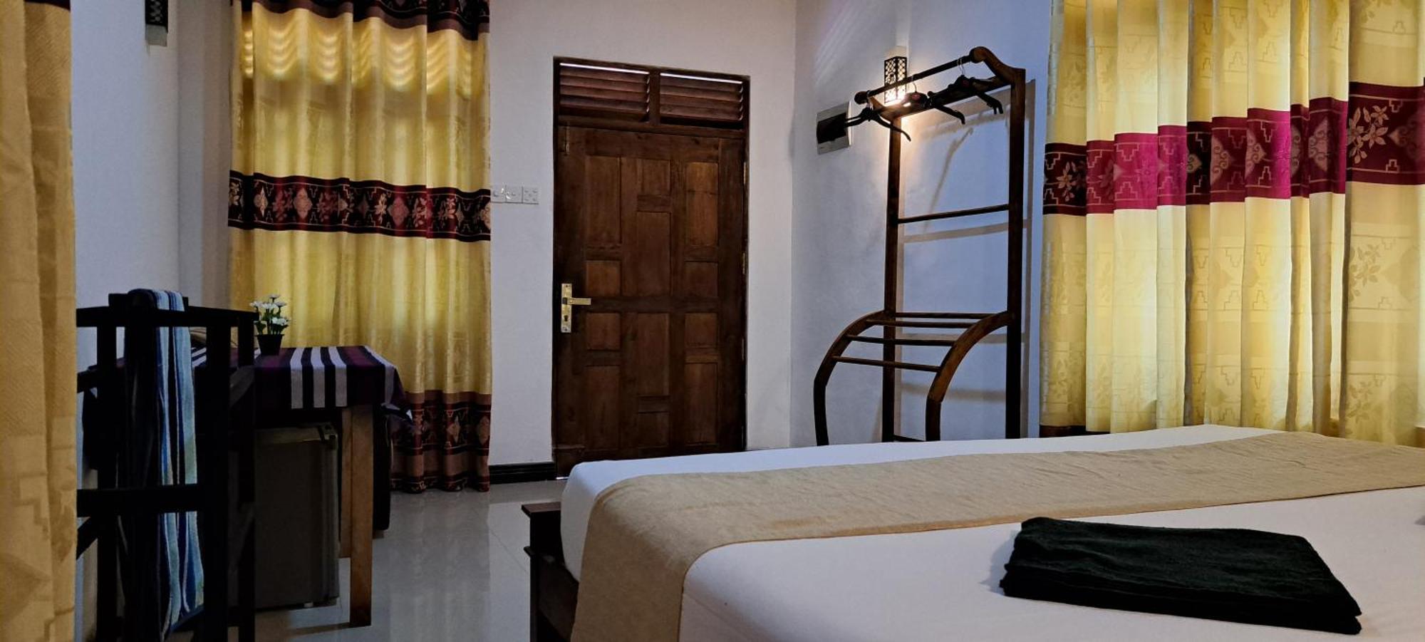 Kavidi Villa Home Stay แทนกาลเล ภายนอก รูปภาพ